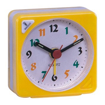 Good sale plastic quartz clock travel small alarm clock with light with snooze convenient and practical for the elderly student pocket