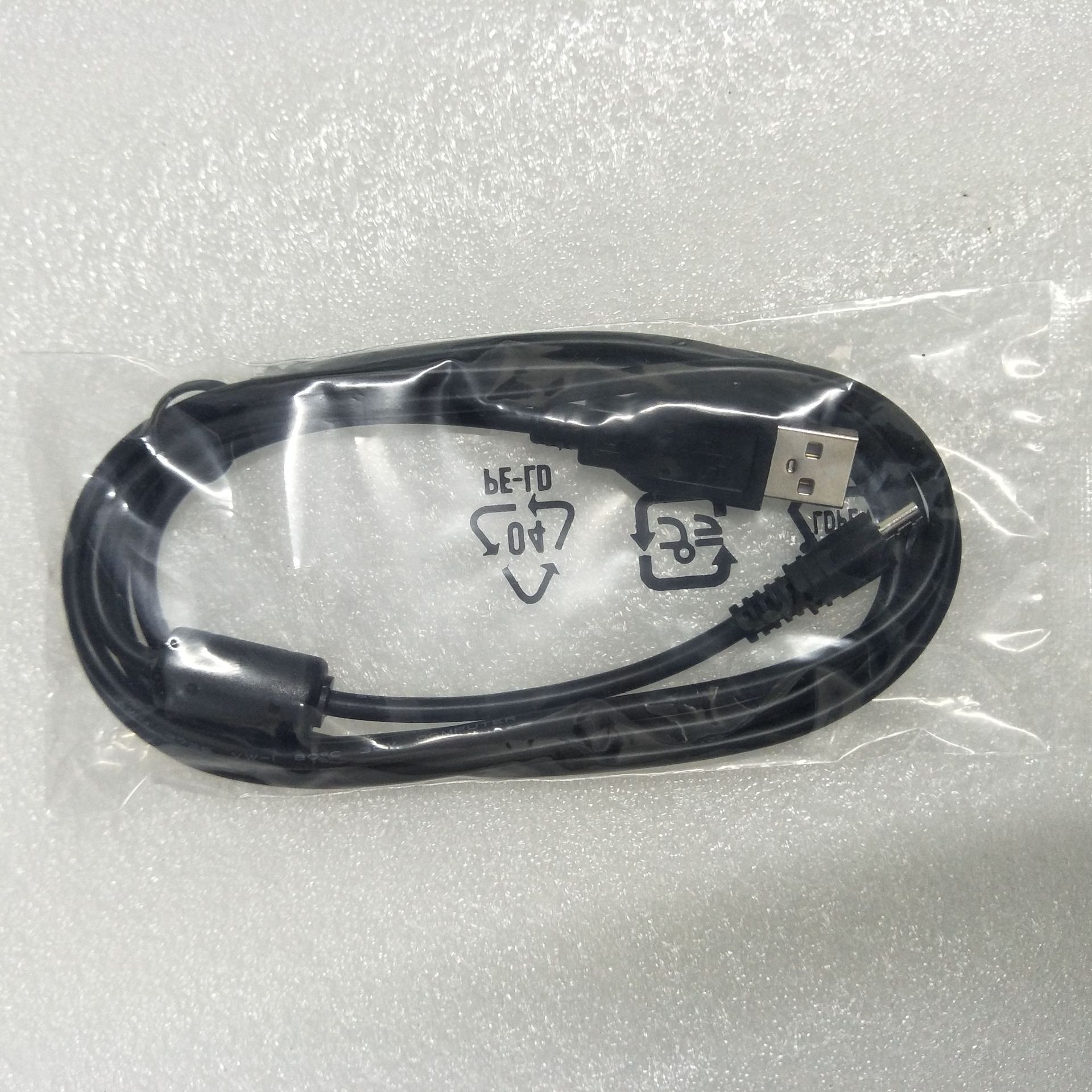 Universal digital camera data cable mini 8P small USB five-core pure copper environmental protection mini8P USB cable