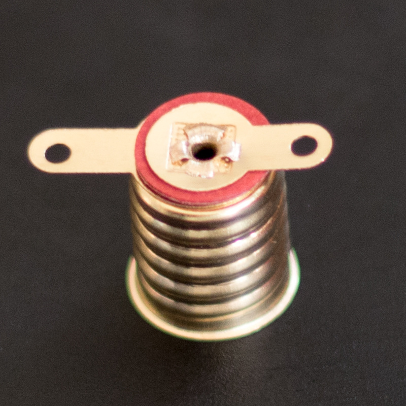 E10 Short-legged Yellow All-copper Screw Small Lamp Holder Lamp Holder Physical Circuit Electrical Experiment Small Light Bulb Electric Ball Holder