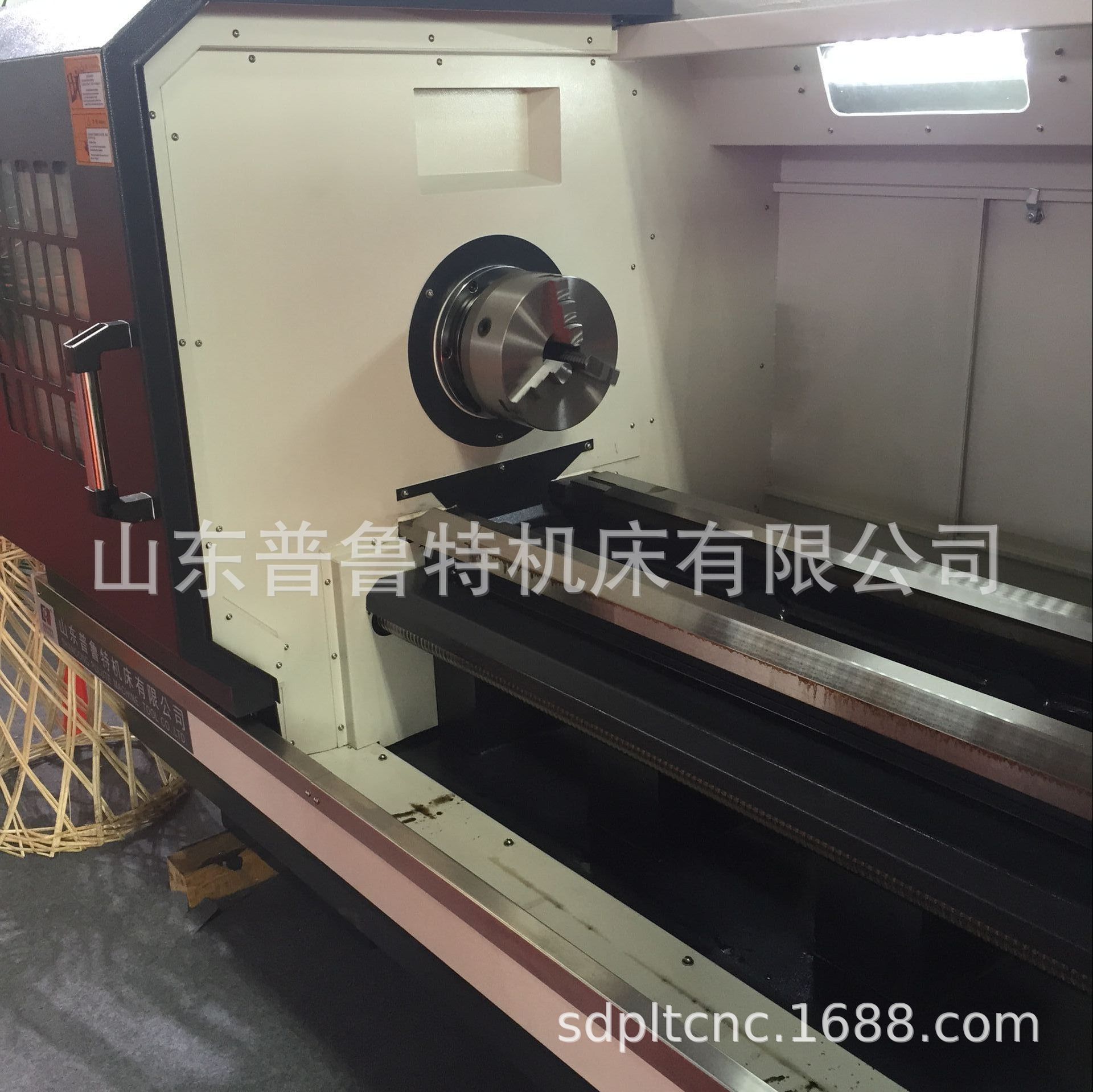 Machine Tool Manufacturers Directly Supply Ck6152E Cnc Lathes with Integrated Bed, Cnc Lathes with One-Year Warranty and High Precision