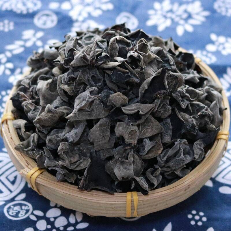Runjiang Lake Exhibition Street Stall Northeast Black Fungus Mouse Ear Dried Fungus Fungus Bulk Weighing Fungus Wild Cloud Ear