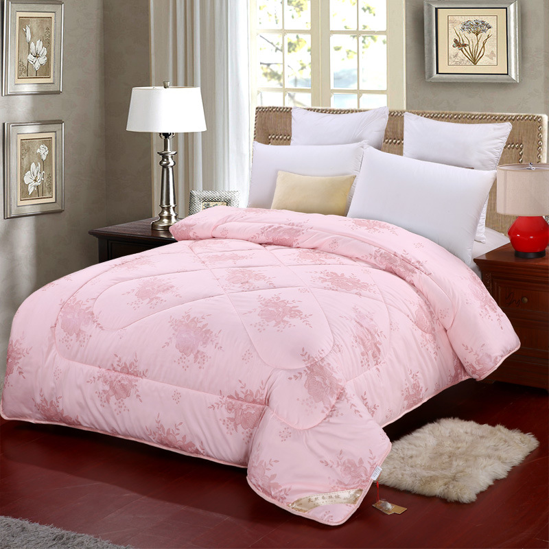 Source factory silk quilt gift quilt spring and autumn quilt jewelry will sell gift box thickened warm winter quilt core