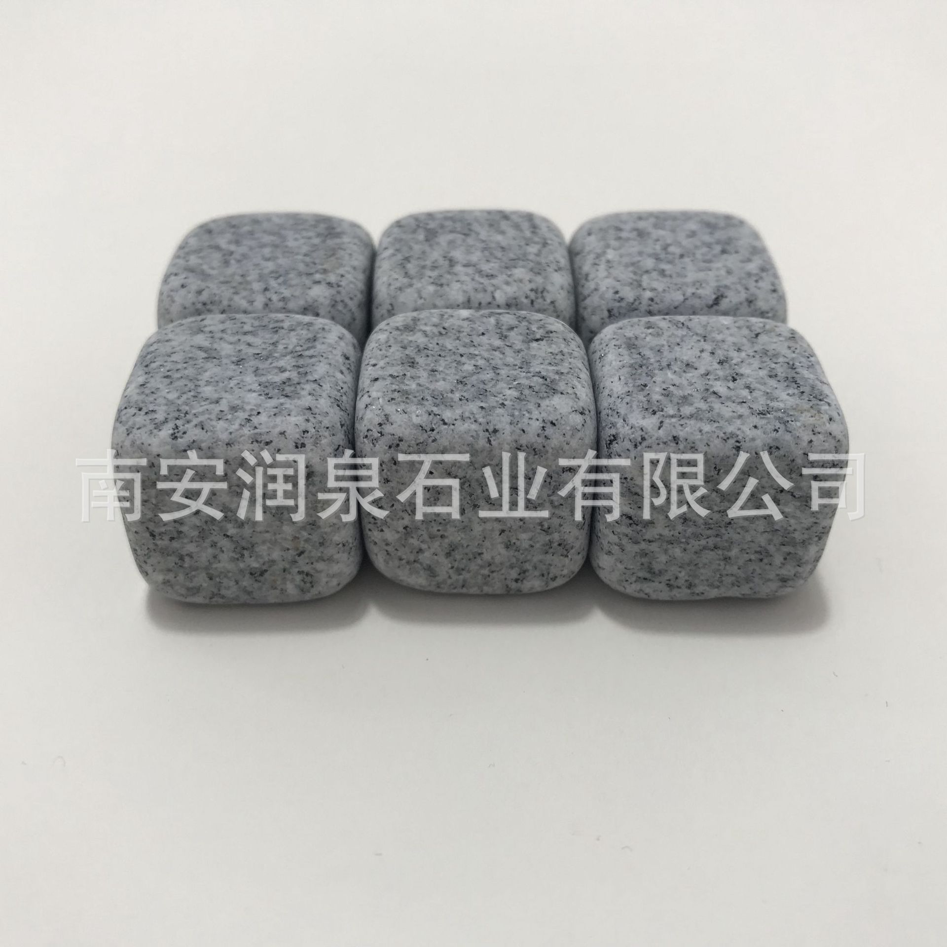 Source Manufacturer Velvet Bag 6-Pack Whiskey Ice Tartar Natural Ice Stone Whisky Stones Can Be Customized Specifications