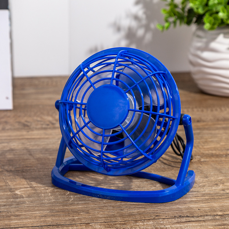 Factory wholesale 2019 portable 4 inch USB mini fan plastic small fan office computer electric fan