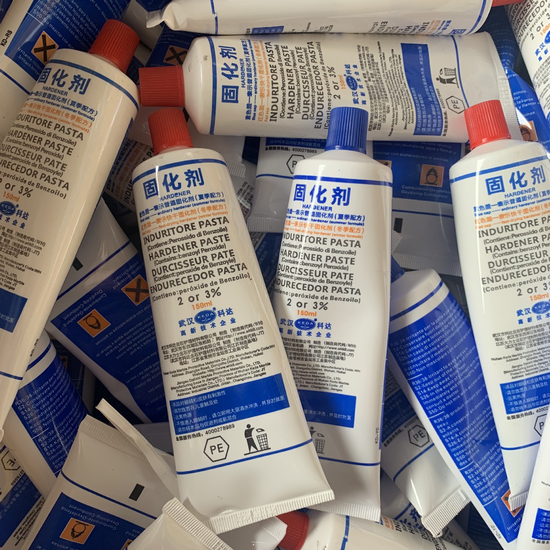Курирующий агент для клея для мрамора Wuhan Keda Hercules, 150 мл, зимний курирующий агент, синий и красный курирующий агент