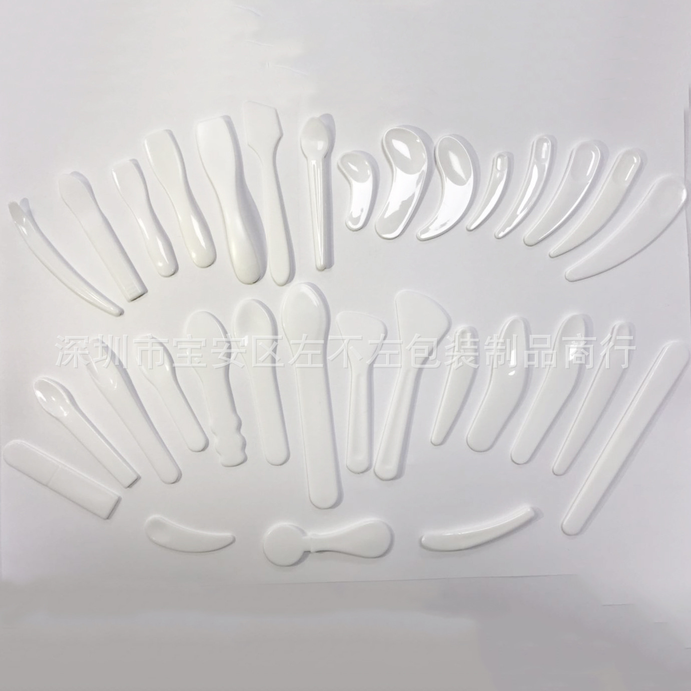 Spot Wholesale Facial Mask Stick Facial Mask Spoon Cosmetic Face Cream Small Spoon Cream Plastic Crescent Scooping Spatula