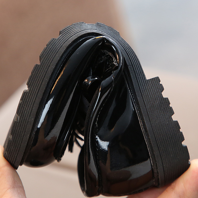 New 2024 Children's Leather Shoes Student Performance Shoes Retro Girls Patent Leather Single Leather Shoes Performance Children's Shoes Girls' Single Shoes