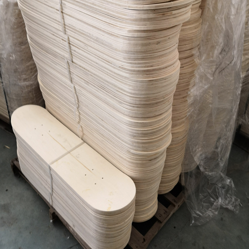 Factory direct supply children's skateboard maple raw board 2406 maple raw board 3108 maple in stock wholesale