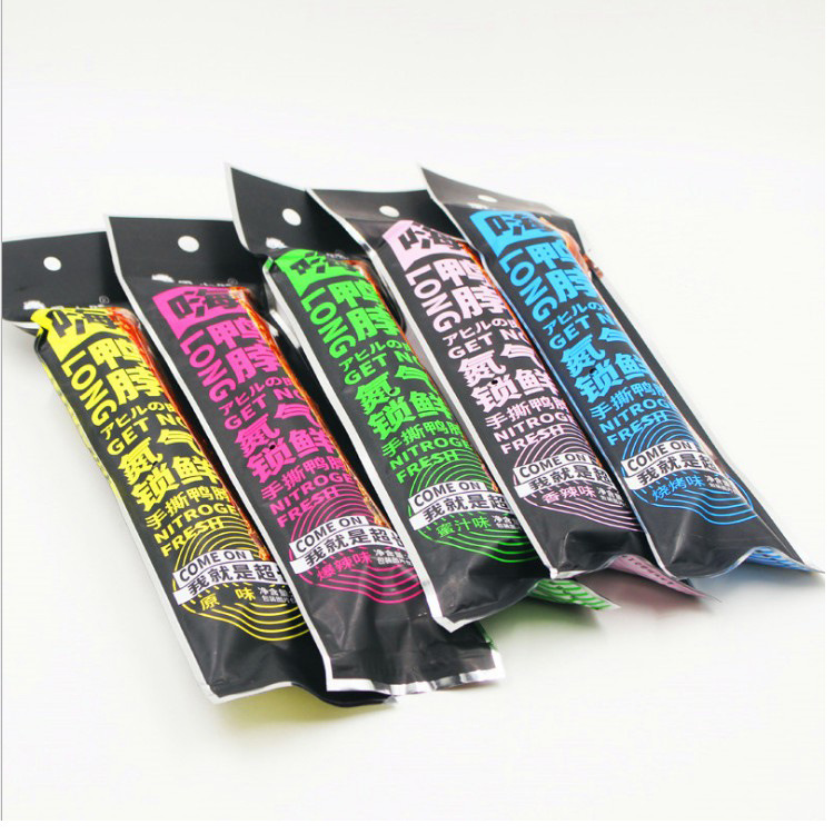 Full postage nitrogen lock fresh Zhou xiaojian 65g hi duck neck hand tear dried duck neck food net red hot hair generation