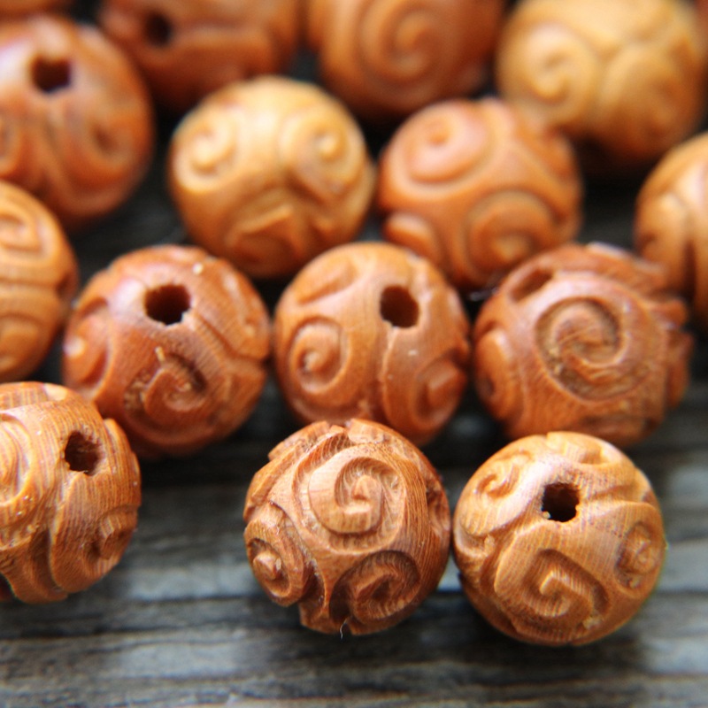 Factory wholesale peach wood Xiangyun peach wood carving back Cloud accessories with beads loose beads wholesale peach wood Lotus Bracelet