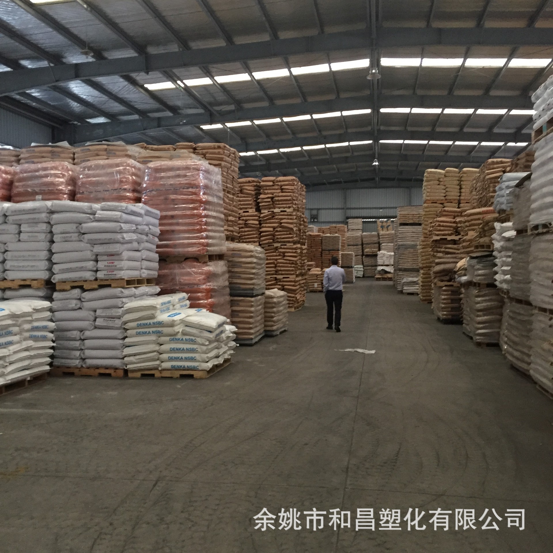 Grade a Pom Black Recycled Material Granules, High Gloss, High Impact Resistance, High Wear Resistance, Environmentally Friendly, Recyclable, in Stock, Discounted Supply