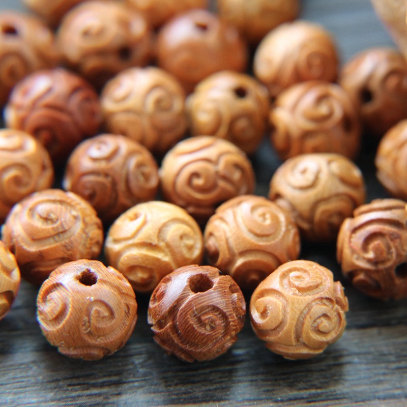 Factory wholesale peach wood Xiangyun peach wood carving back Cloud accessories with beads loose beads wholesale peach wood Lotus Bracelet