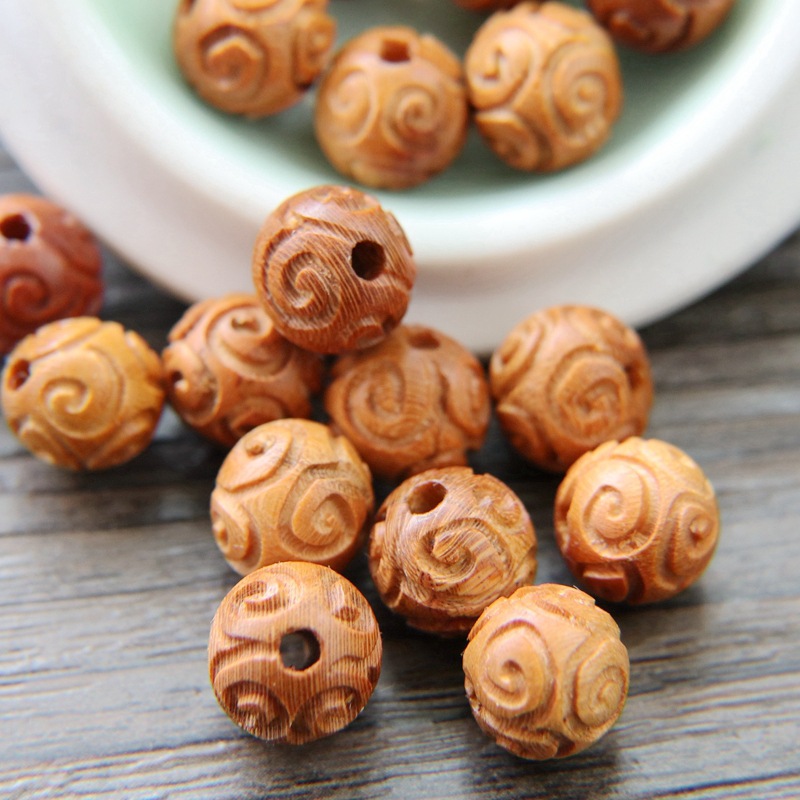 Factory wholesale peach wood Xiangyun peach wood carving back Cloud accessories with beads loose beads wholesale peach wood Lotus Bracelet