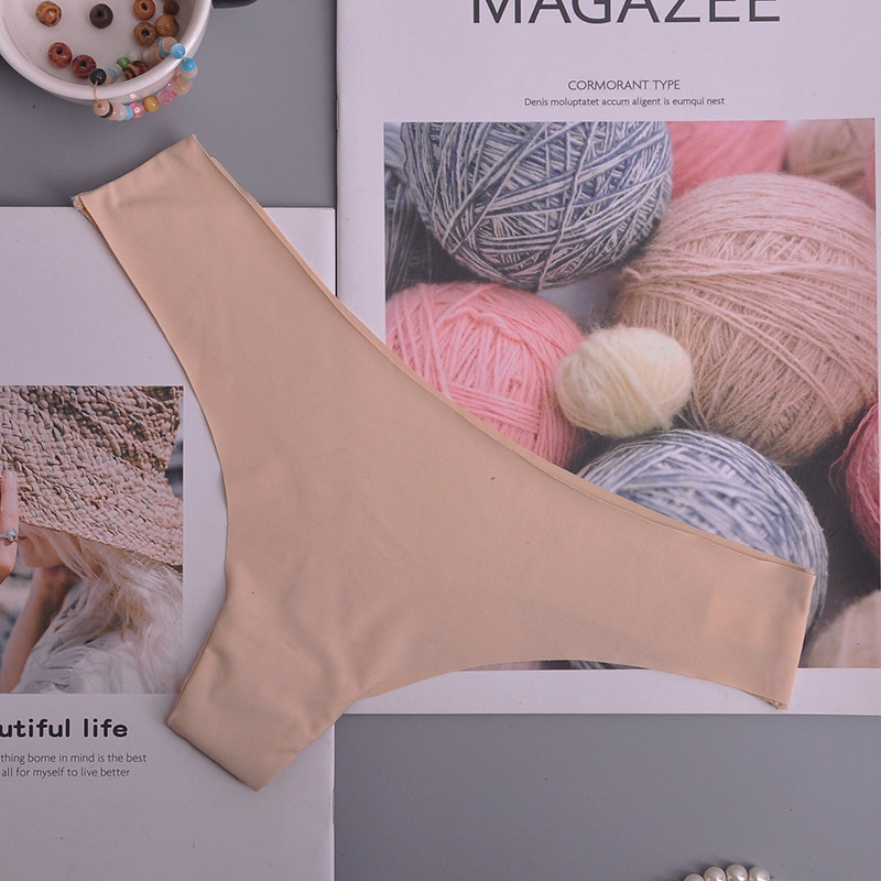 European size foreign trade wholesale European and American sexy Ice Silk Cotton seamless women's thong printed underwear