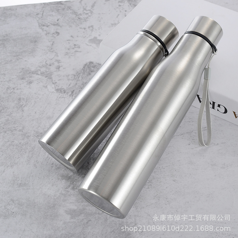 Single-Layer Cup with Handle Stainless Steel Single-Layer Sports Water Bottle Stainless Steel Handle Cup Side Hanging Beer Bottle Pastoral Cup