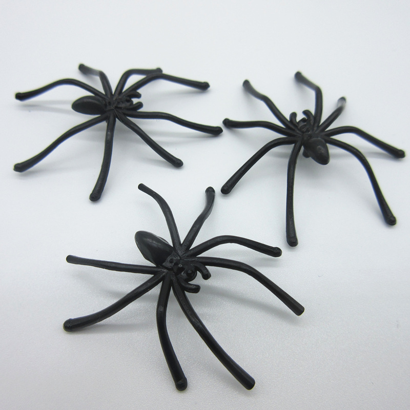 Small spider Halloween whole cup spider toy variety of spider specifications can be mixed in small bags funny black spider