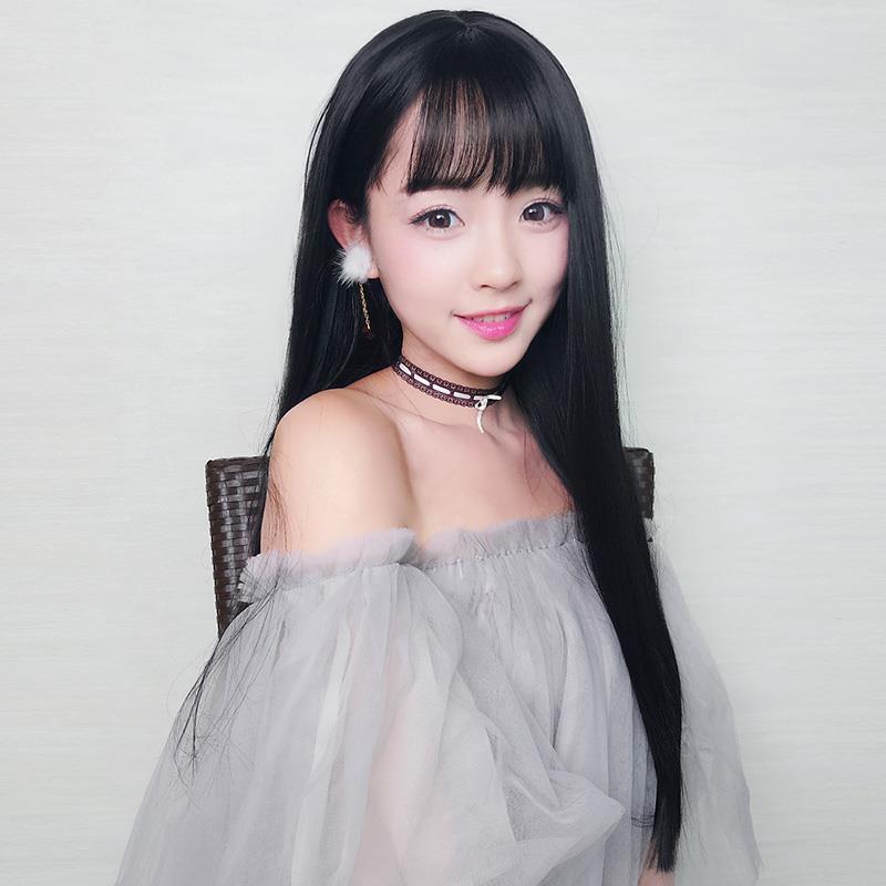 Mengfei's New Wig for Women with Long Straight Hair and Bangs, Natural and Realistic Wig, Smooth Long Hair Style Full Head Wig