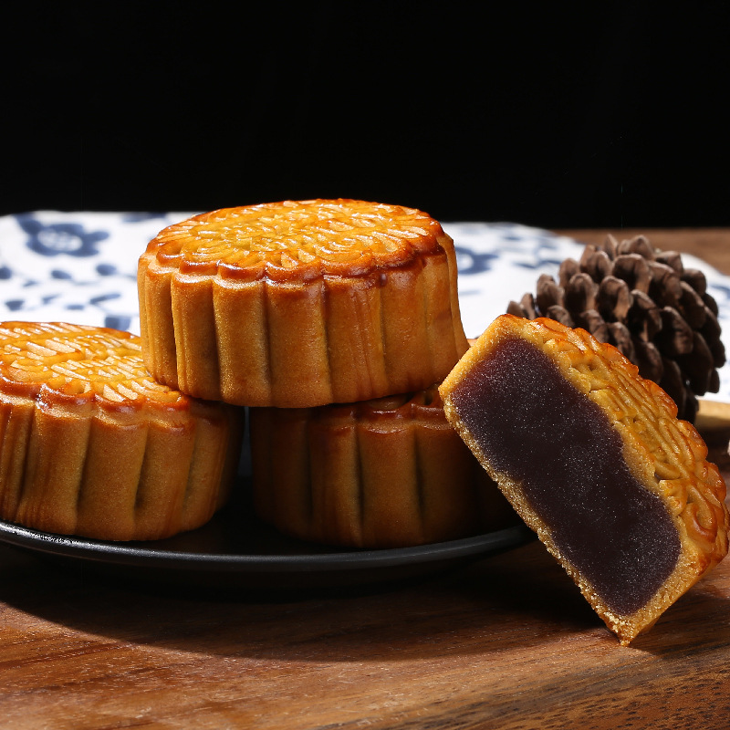 Cantonese-Style Double Yolk Mooncakes 100g Five-Nut Lotus Paste Egg Yolk Bean Paste Black Sesame Multi-Flavor Wholesale Factory Enterprise