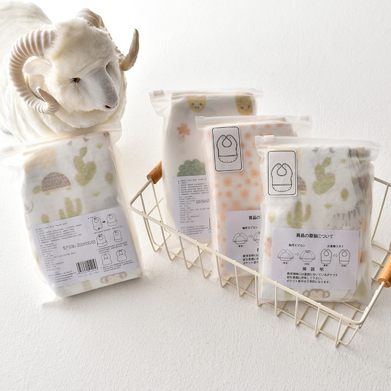 Baby's Disposable Bib for Dinner Baby's Sipping Towel Children's Waterproof Feeding Dinner Bib Pocket Portable for Going Out