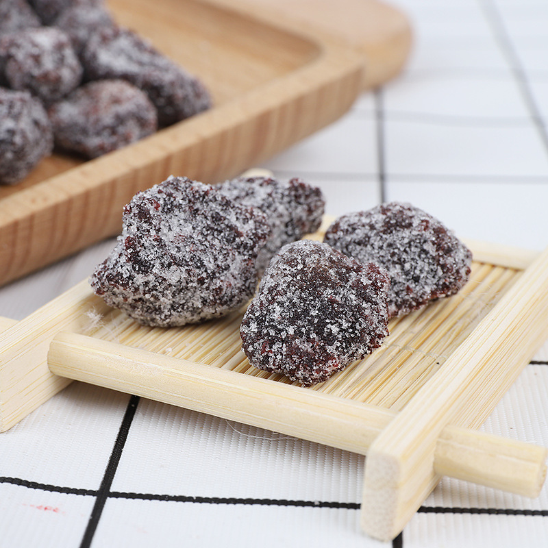 Authentic nine-made dried red bayberry large and medium-sized Chaoshan candied fruit preserved sweet and sour snacks cold fruit handmade crystal sugar red bayberry