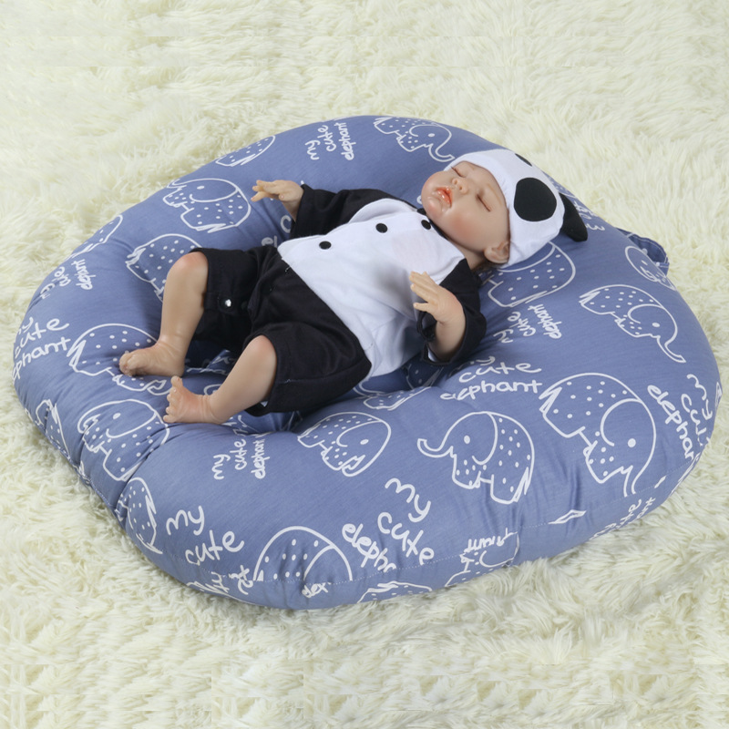 Extra Thick and Super Soft Baby Recliner Portable Baby Bed Sleeping Pad Crib Bed Foldableable
