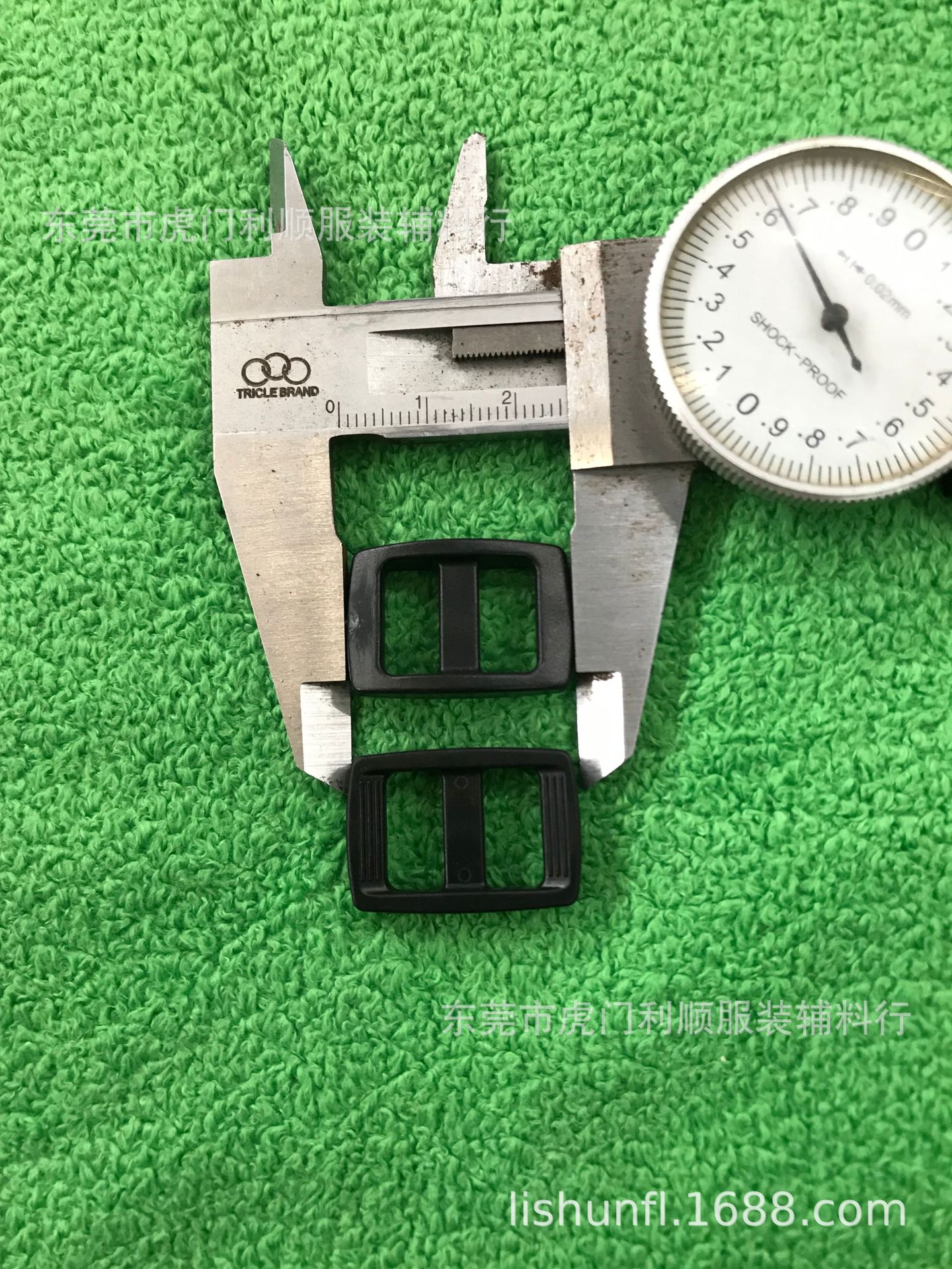 Manufacturer Plastic 12MM Plastic Japanese Buckle 1.2CM Day Buckle 4 Points Plastic Rope with Accessories Adjustment Buckle