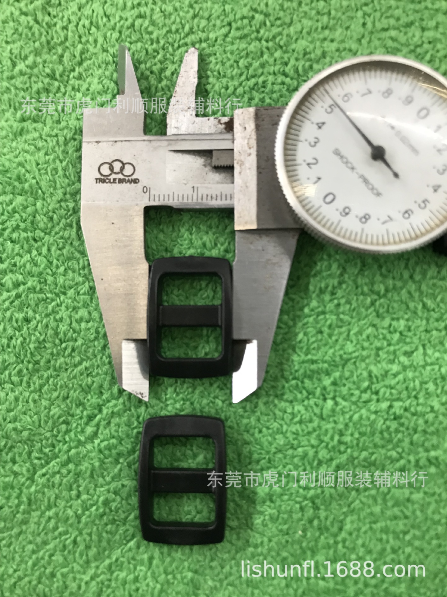 Manufacturer Plastic 12MM Plastic Japanese Buckle 1.2CM Day Buckle 4 Points Plastic Rope with Accessories Adjustment Buckle