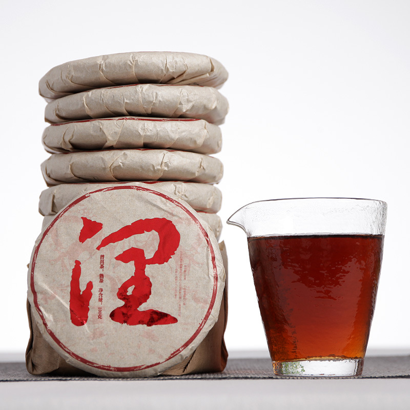 Wholesale Yunnan Pu'er Tea 2018 Menghai cooked tea cooked runcake Big Tree Tea 100g small cake cooked tea