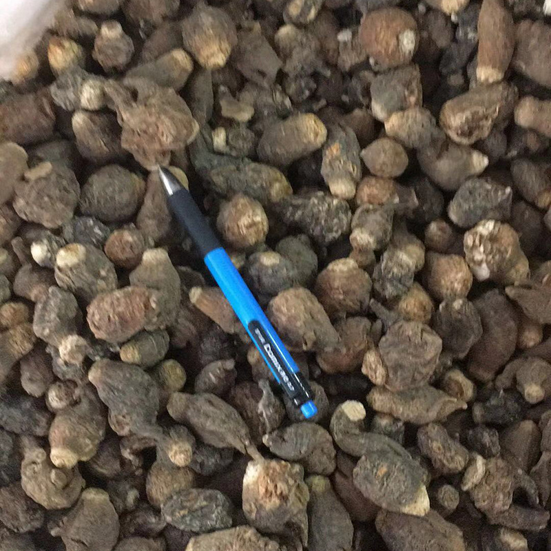 Stall supply wholesale maca Yunnan Maca black Maca black Maca dried slices Yunnan Maca soup brewing material