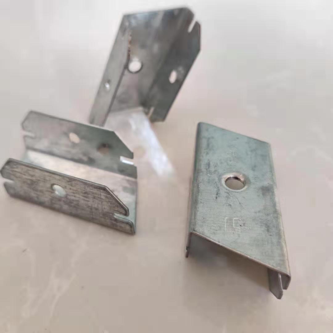 Professional Export Manufacturer of Light Steel Keel F47 Support Beam 48X18Mm Clip Direct Hanging Ceiling System