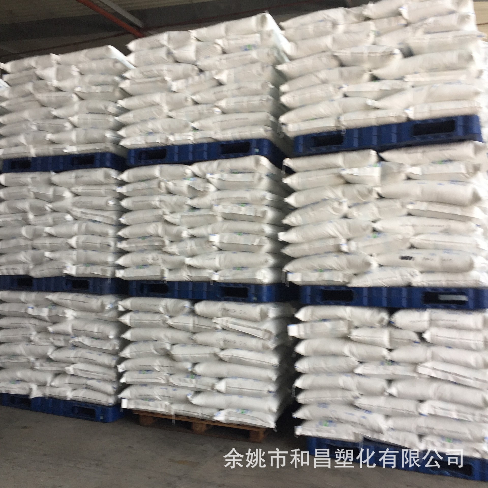 in stock supply black imported POM polyoxymethylene wear-resistant high-gloss environmental protection high-impact plastic particles