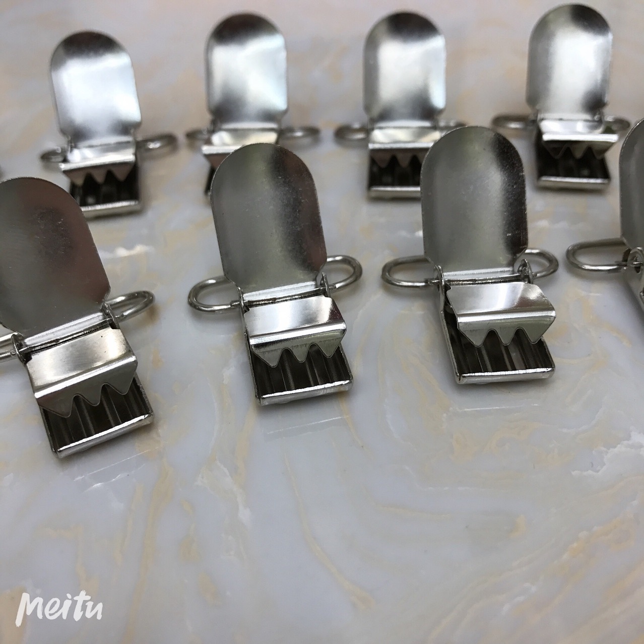 Small face non-adhesive duckbill buckle strap buckle duckbill clip hardware clip webbing buckle