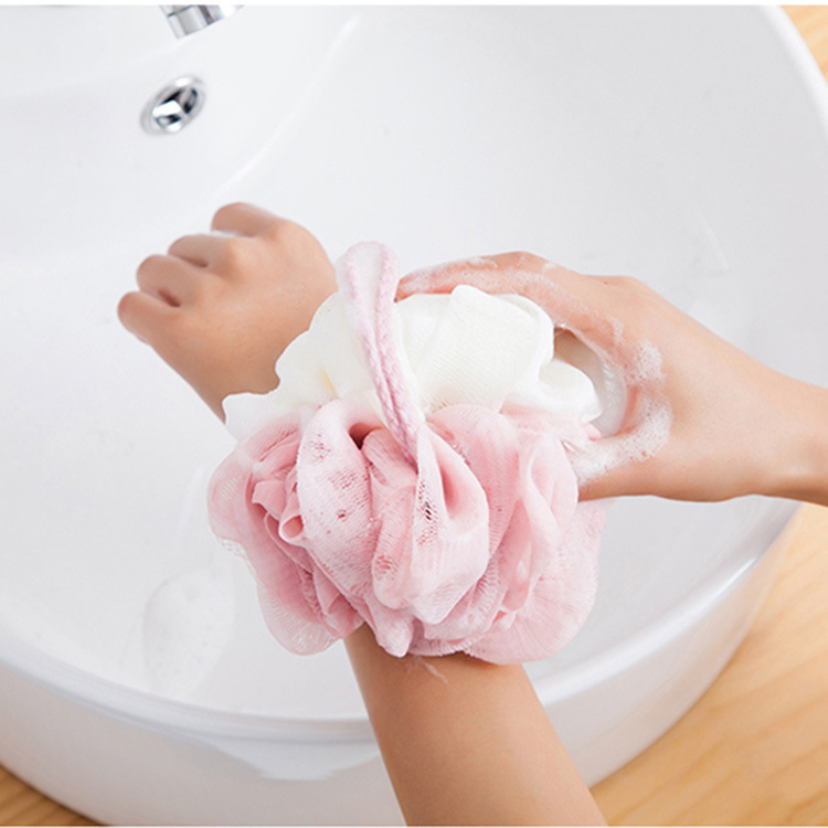 Two-color foaming rich bath ball new color matching large bath flower bath ball bath ball adult bath supplies