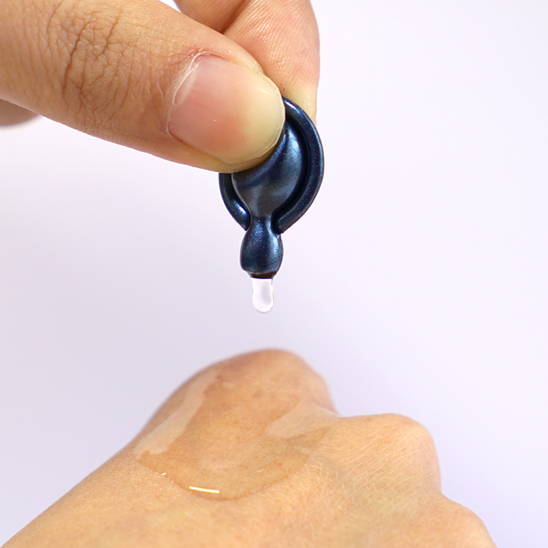 Blue Elf essence lotion space-time capsule fade shift point repair sensitive skin acne removing red blood Silk