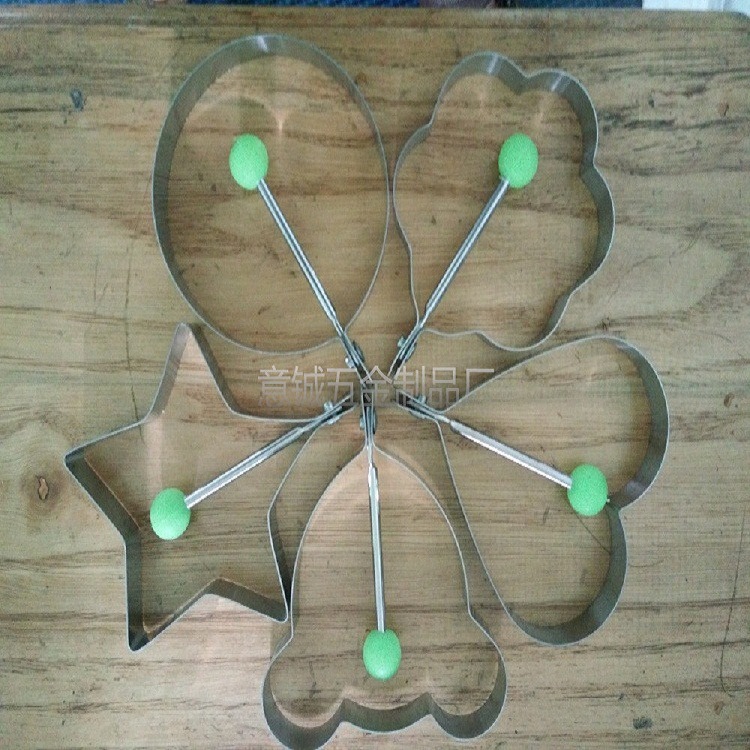 Factory direct 430 stainless steel egg omelette heart-shaped egg omelette mold egg omelette baking cake mold