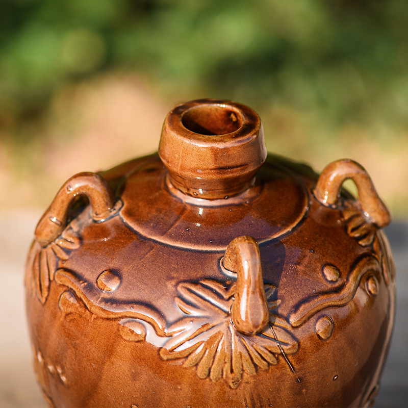 3 Jin four ears can hold red and yellow liquor Yixing purple sand ceramic wine bottle wine jar