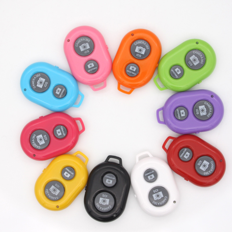 Manufacturers sell wireless bluetooth selfie Android \IOS new and old systems to adapt mobile phone selfie remote control