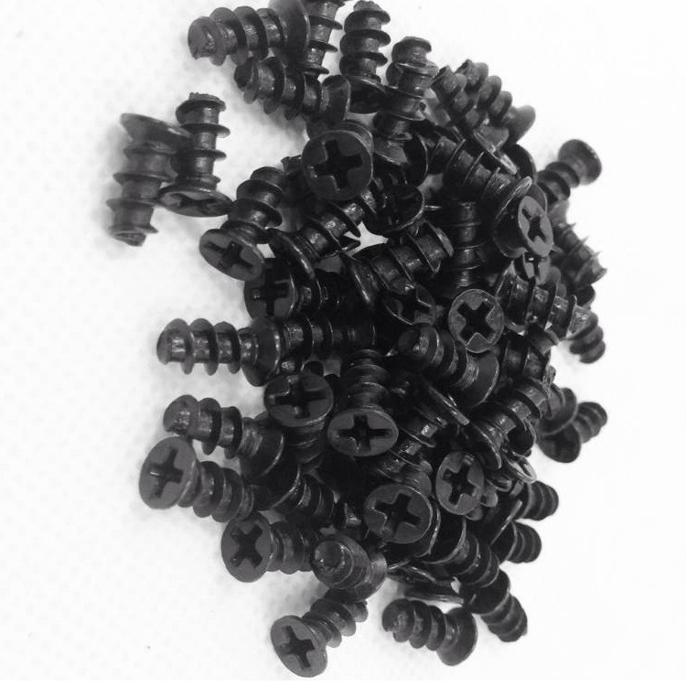 Саморезы для установки вентиляторов корпуса 7-12см M5 * 10