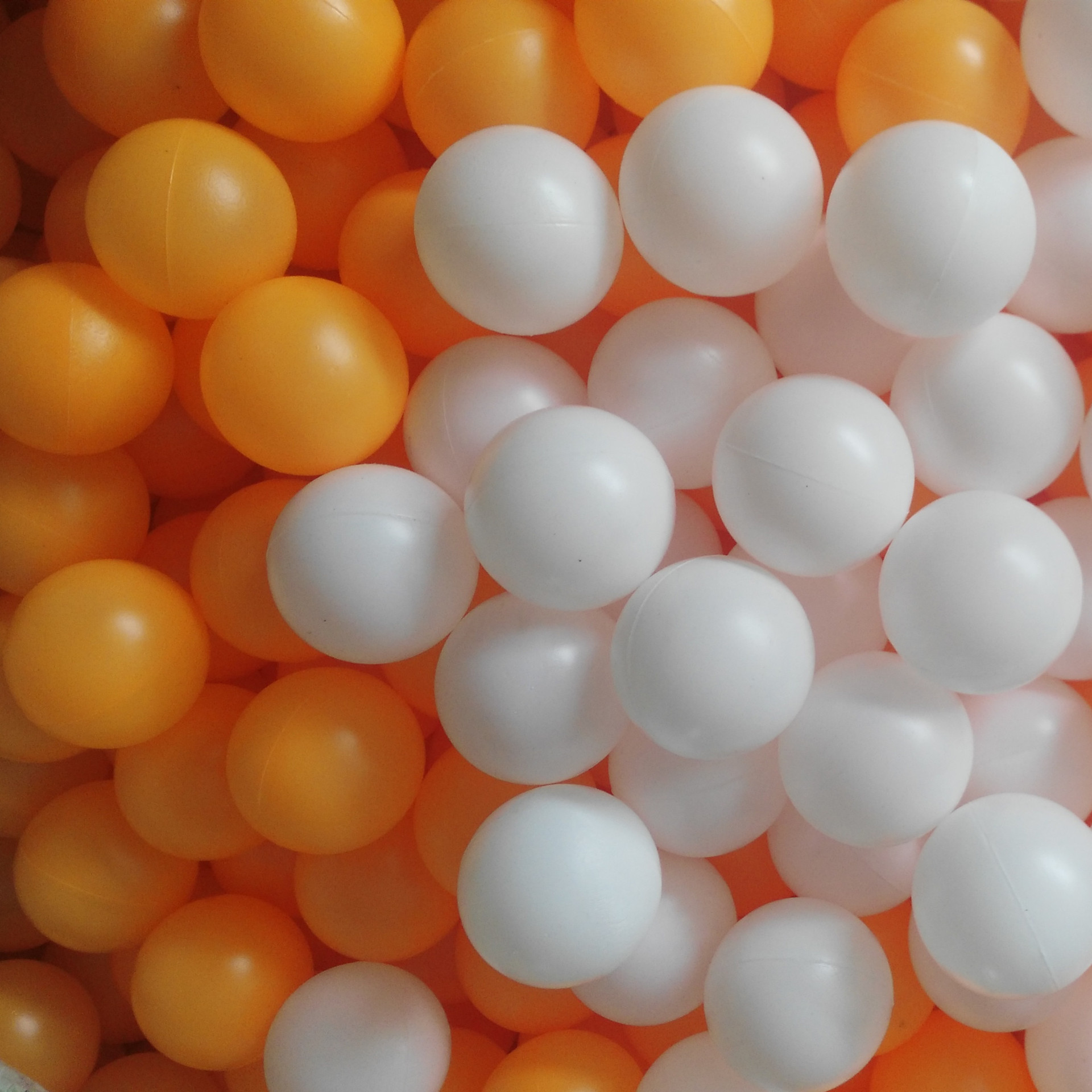 Factory Direct Supply Pe Table Tennis Lottery Lottery Game Beer Plastic Ball Glossy Seamed 40mm Wholesale