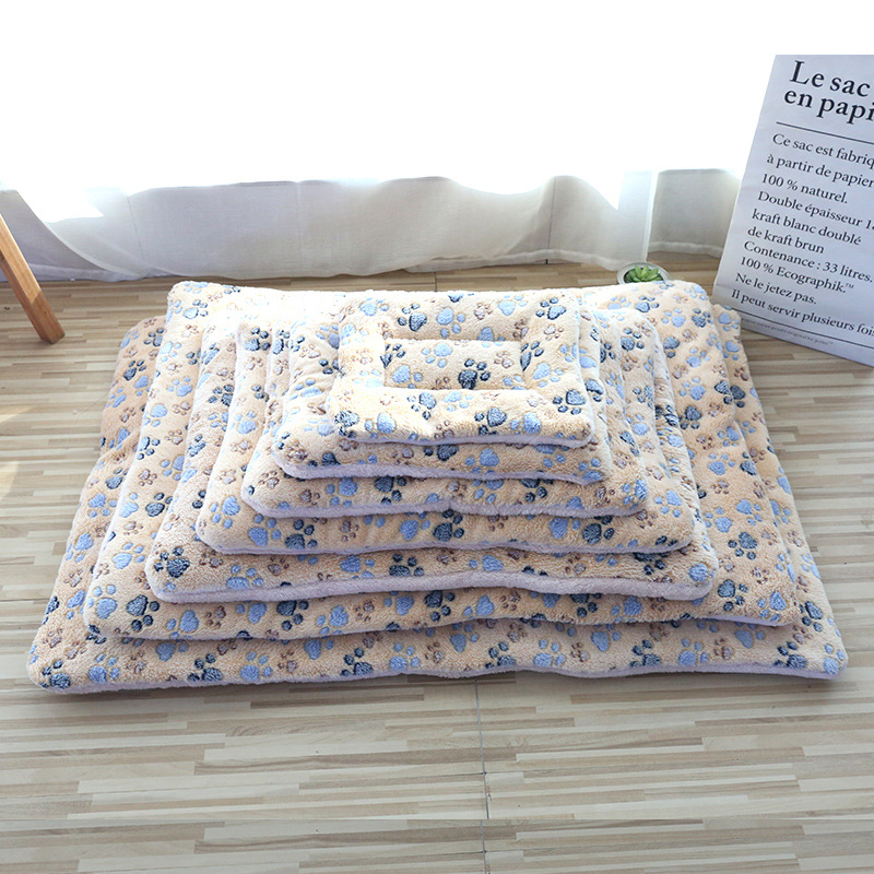 Thickened plush mat cat nest cat sleeping mat dog kennel coral fleece dog blanket plus cotton mat warm nest mat wholesale
