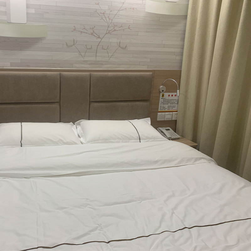 Custom hotel furniture bed multi-layer composite board Hotel solid wood bed hotel standard room plate bed