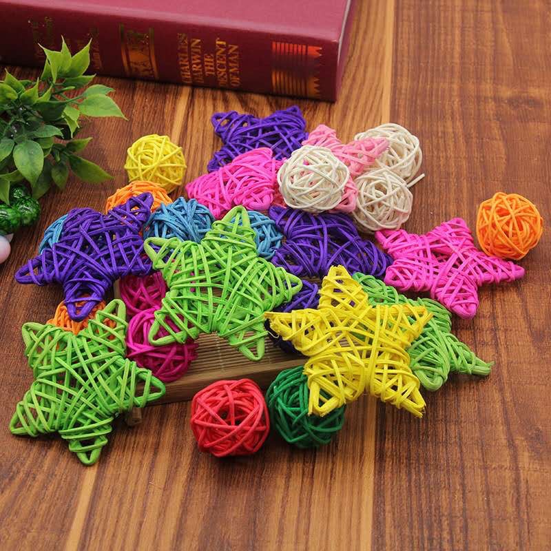 Factory direct 3cm rattan ball aromatherapy rattan ball decoration rattan ball white ball non-fire aromatherapy bead curtain accessories