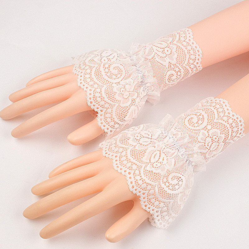 New lace mesh hollow crocheted fake oversleeve women's trendy flared cuff lace fake sleeve wrist sleeve wholesale