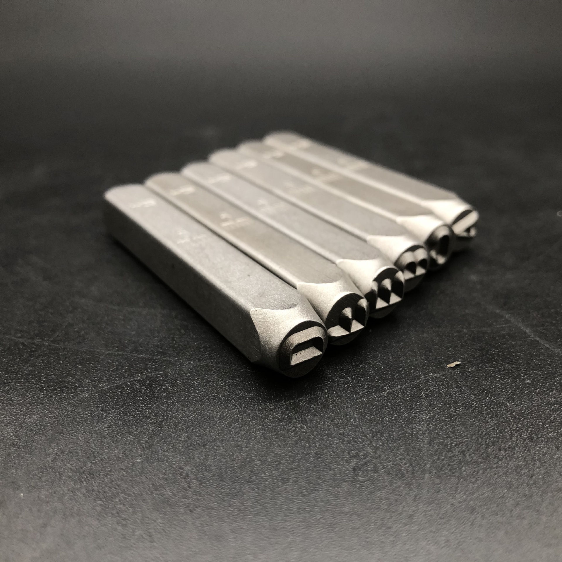 Steel Letters English Printing A- Z Capital Letters Engraving Steel Charts Manual Tools Metal Plastic Engraving Letters