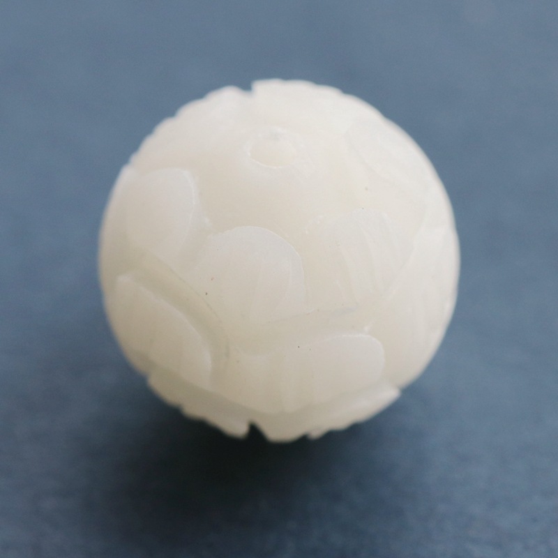 Bodhi root carving Lotus loose beads White Bodhi seed lotus beads wholesale Bodhi root lotus carving crafts