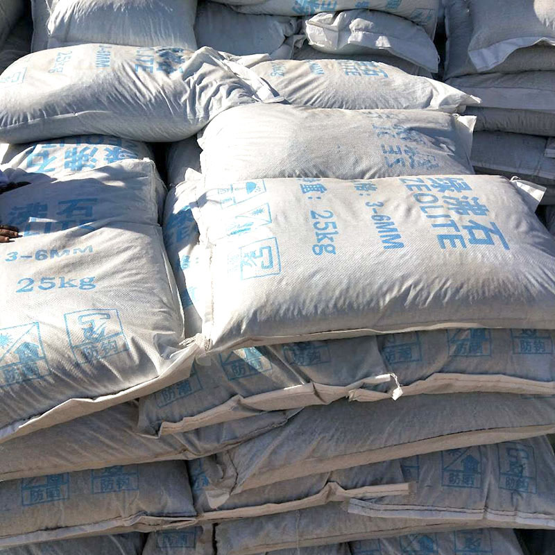 Green Zeolite Manufacturers Supply Aquaculture Ammonia Absorption and Nitrogen Removal Green Zeolite Granules Sewage Treatment Green Zeolite Filter Material