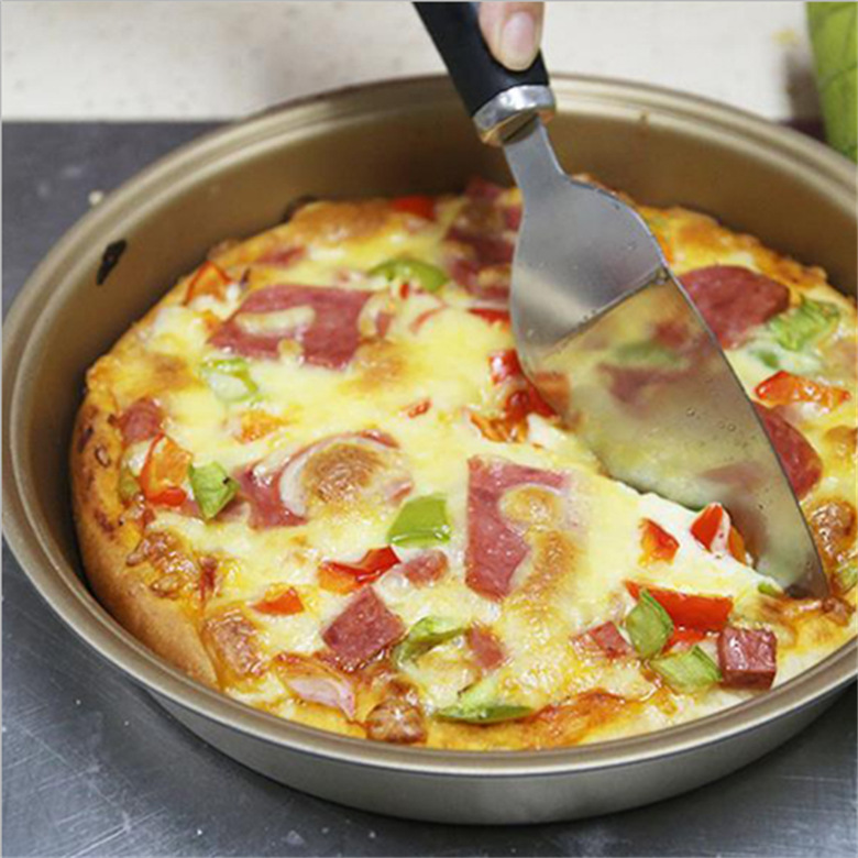 Stainless steel cake shovel triangle cheese shovel with tooth pizza shovel birthday cake knife baking utensils manufacturers wholesale