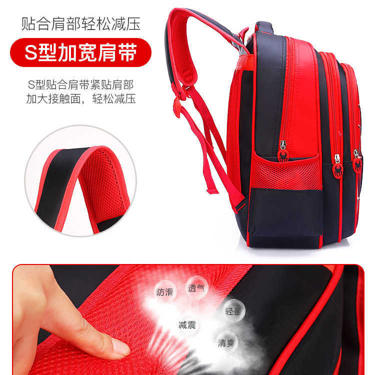 Primary School Students' Schoolbags Wholesale Kindergarten 3D Car Schoolbags Backpacks 1-3-6 Grade Kidsren's Schoolbags for Men