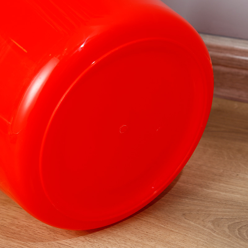 Household Plastic Bucket Portable Red Strawberry Picking Bucket Multi-size Tempered Bucket Thickened Water Storage Bucket Trash Can