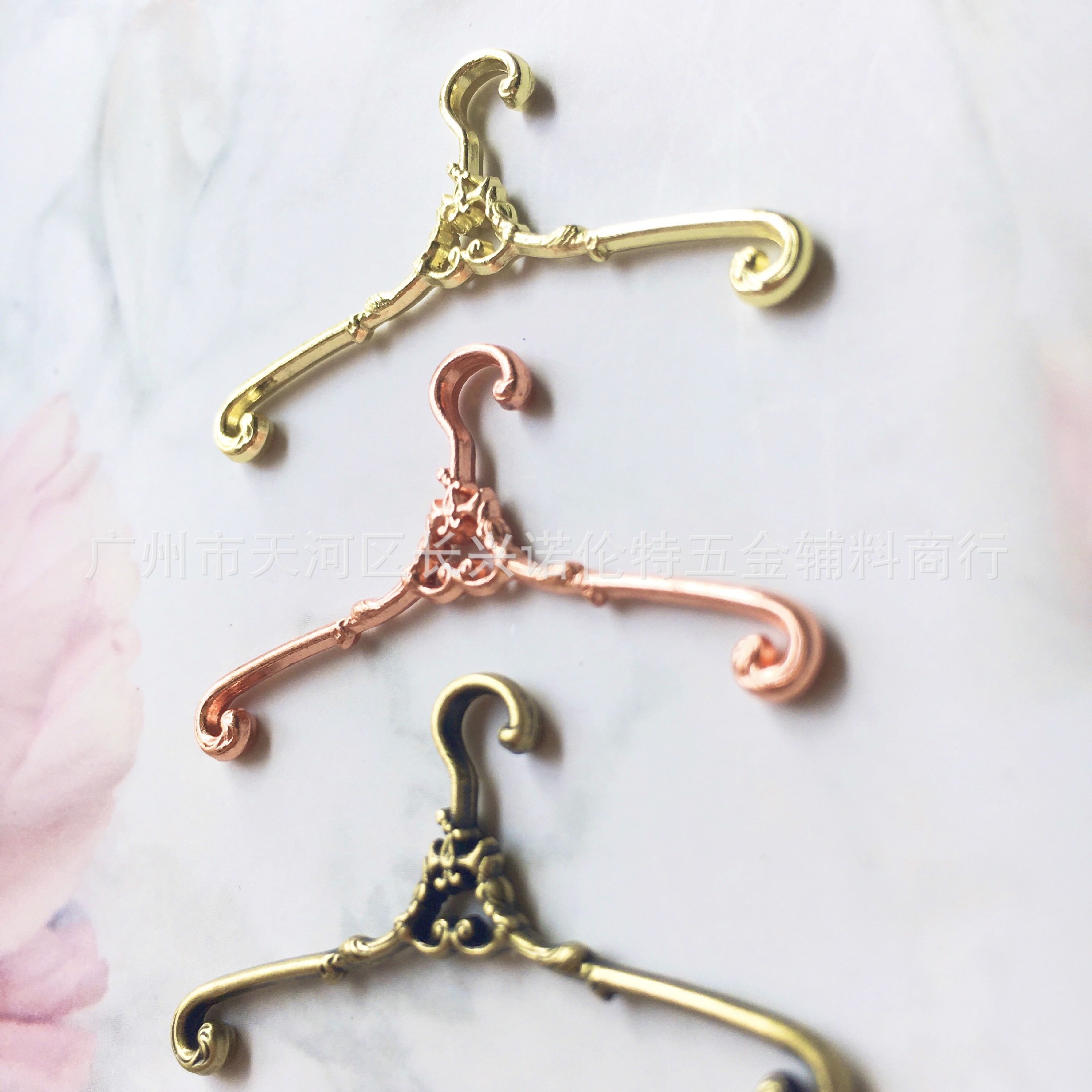 6.5cm Clothes Hanger Doll Clothes Mini Clothes Support Metal Vintage Stick Doll Small Cloth 6 BJD Doll Hanger